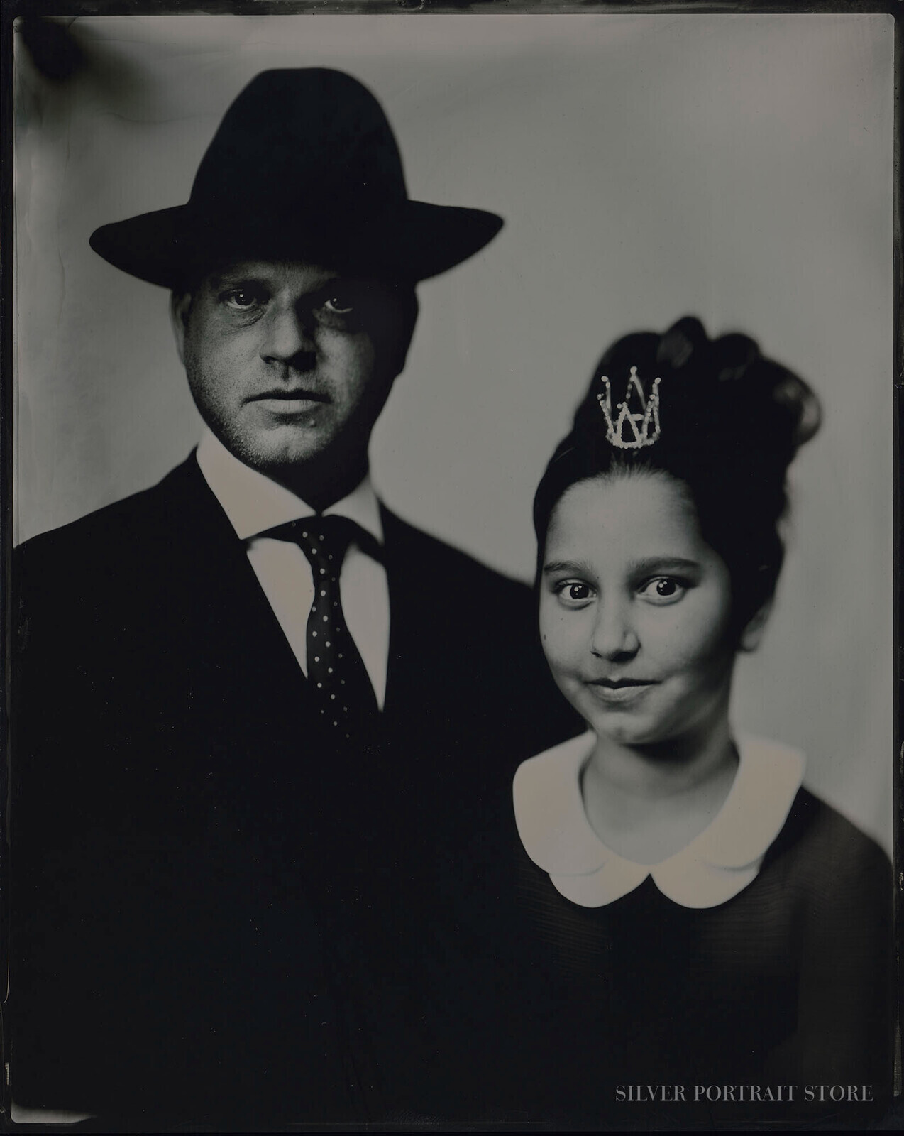 Elisha & Eden-Silver Portrait Store-Wet plate collodion-Tintype 20 x 25 cm.