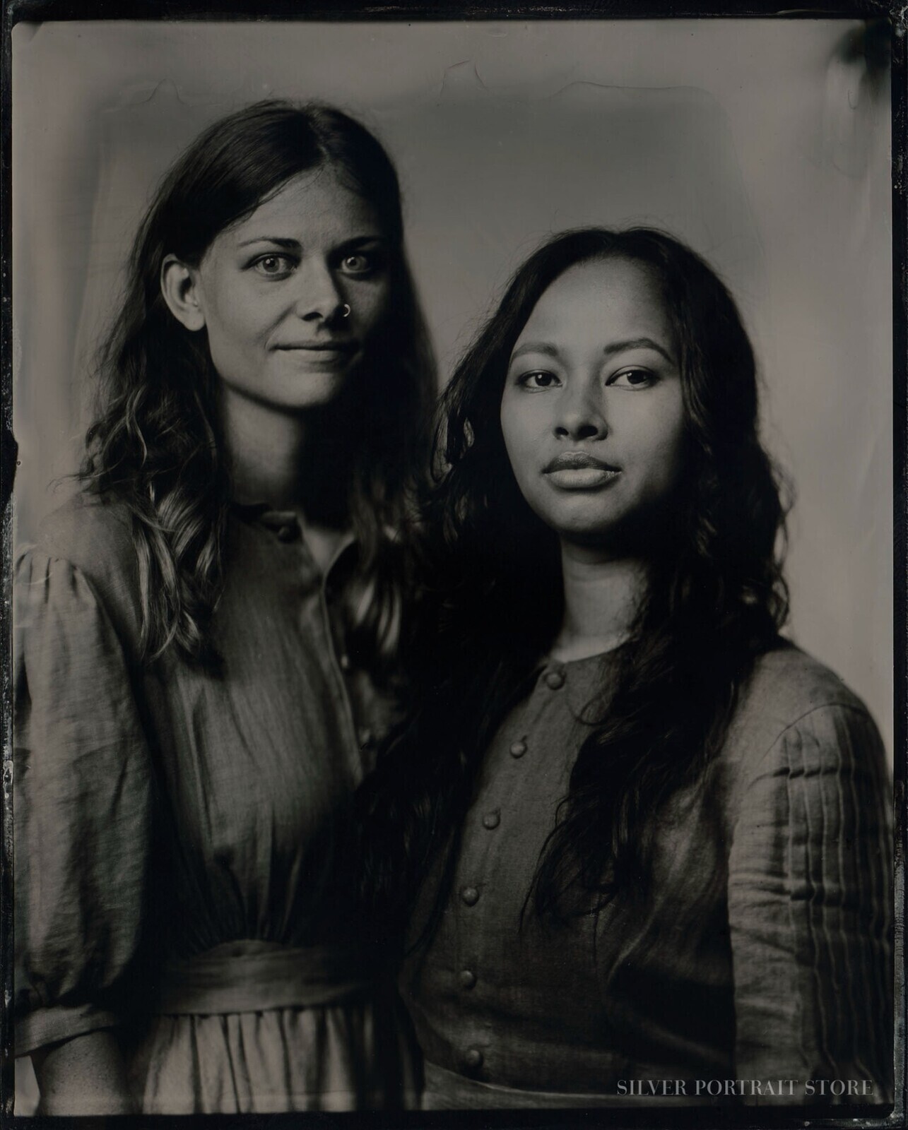 Josien & Faye-Silver Portrait Store-Wet plate collodion-Black glass Ambrotype 10 x 12 cm.