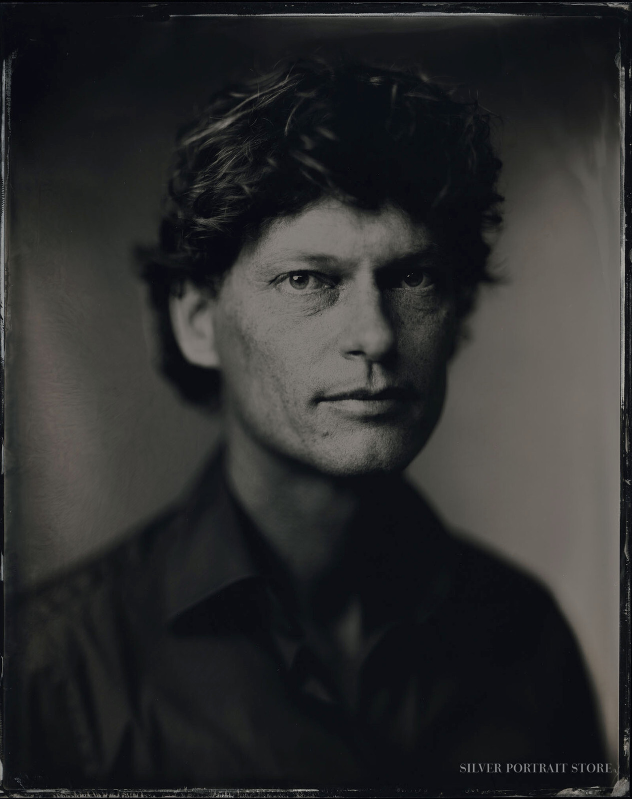 Marten-Silver Portrait Store-Wet plate collodion-Tintype 20 x 25 cm.